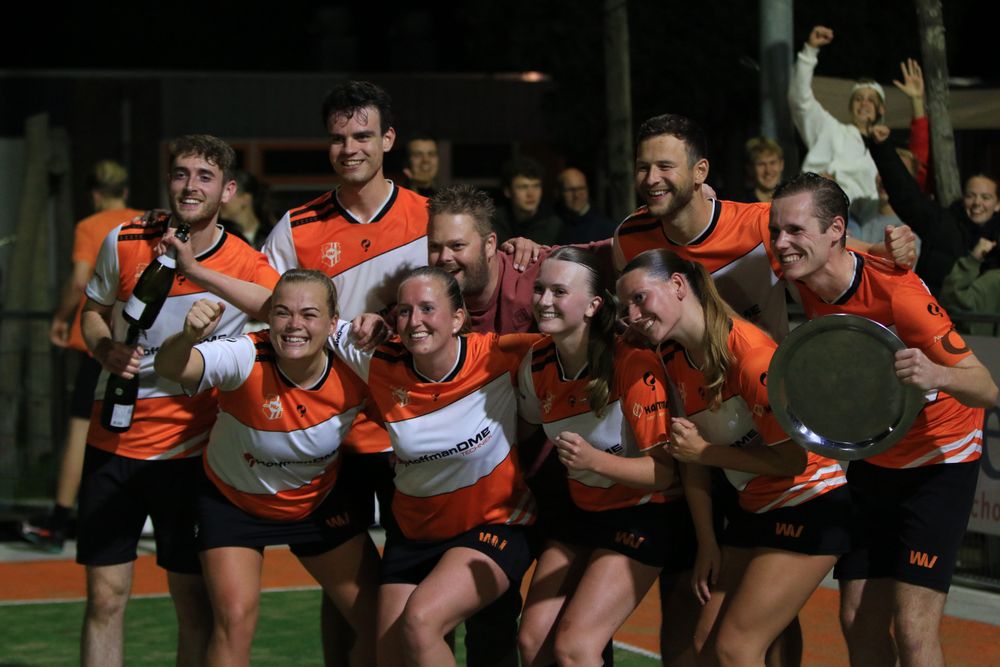Afbeelding bij Weidevogels 1 is kampioen!